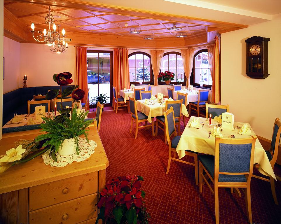 Hotel Reitlwirt 브릭센임탈 외부 사진